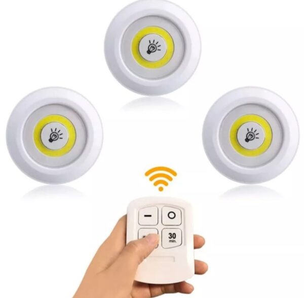 Set 3 Lămpi LED Portabile cu Telecomandă Inclusă, Montaj Fără Fir, Reglare Intensitate și Timer, Alimentare pe Baterii, Ideal pentru Dulap, Noptieră, Bucătărie sau Hol